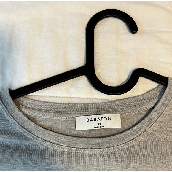 Aritzia babaton light grey long sleeve - Picture 4 of 4
